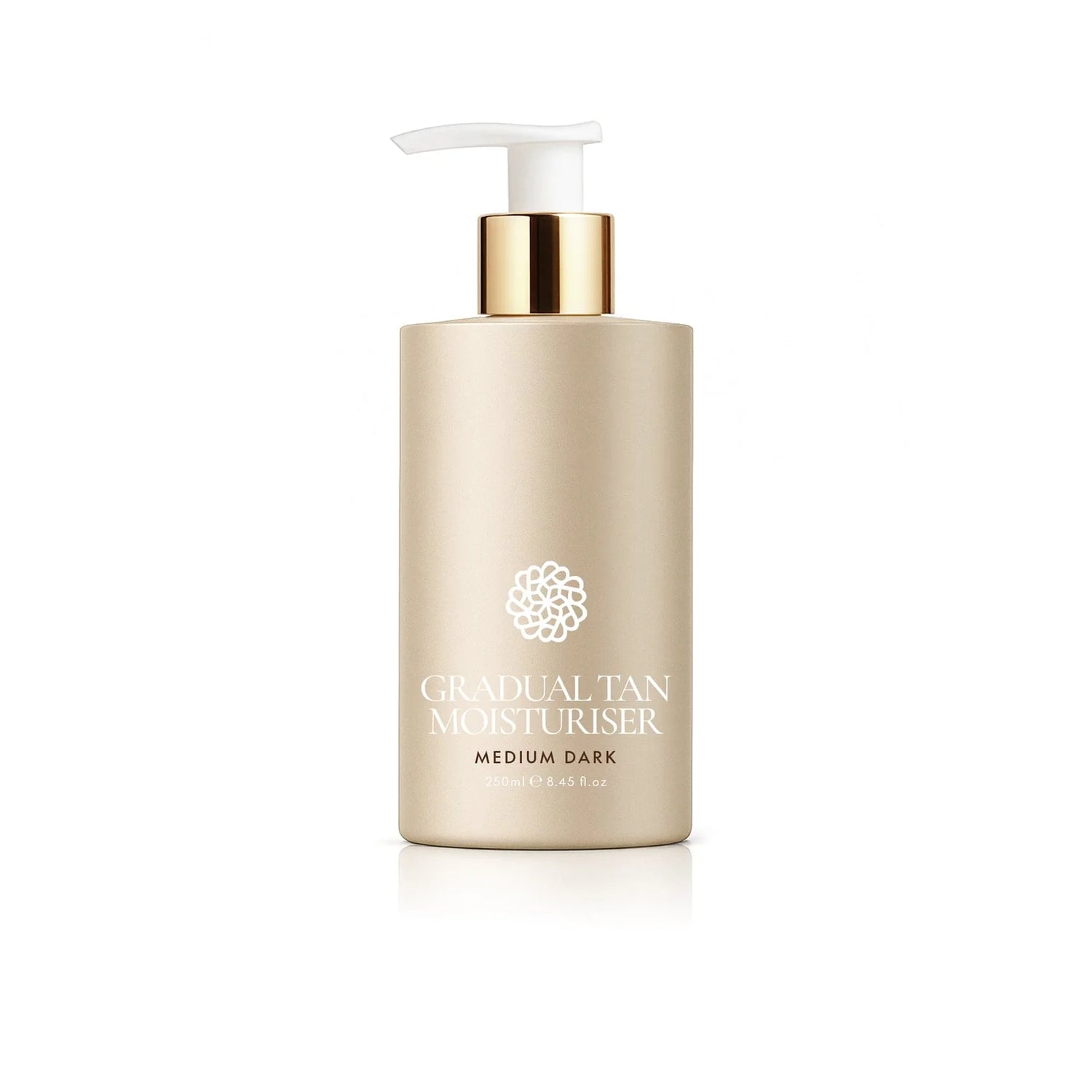 Lisa &amp; Co. Gradual Tan Moisturiser Medium/Dark
